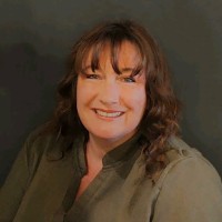 Quantum Analytics Employee Esther Letteney's profile photo