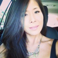 Jenny Yoo Collection Employee Ellen Y.'s profile photo