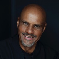 Philly Pretzel Factory Employee Derek Lewis's profile photo