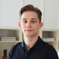 Brian Woloszczak Email