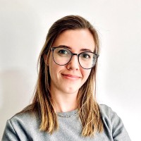 Luíza Classen Email