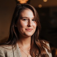 Claire August's profile photo