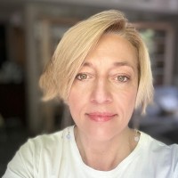 Valentina Marangoni Email