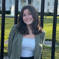 Halle Goldsmith Email