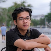 Toan Han Email