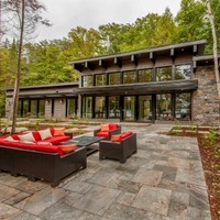 BONE Structure Employee Marie Baron's profile photo