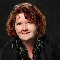 Manuela Toenz Email