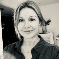 Asli Akoya Email