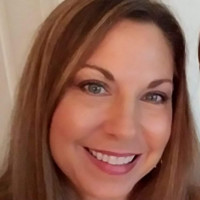 Shelly Mandelko Email & Phone Number