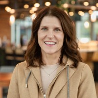Stephanie van Eyk Email & Phone Number