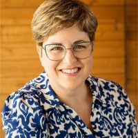 Isabelle Chabot Email & Phone Number