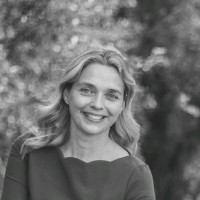 Yvonne Stenzel Email