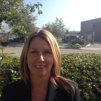 E-mail e número de telefone de Carrie Roth