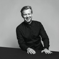 Stephan Bender Email