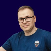 Daniel Winiarski Email