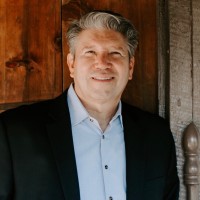 Loan Brothers, Mares Mortgage Employee Cutberto Hernandez's profile photo