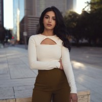 Douglas Elliman Real Estate Employee Mariam Imran's profile photo