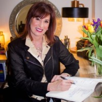 PsychAssets Employee Lori Blumenstein-Bott's profile photo