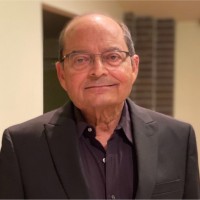 Data Virtuality Employee Anil Uberoi's profile photo