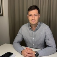 Sven Bošnjaković Email