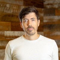 Fred Oliveira Email & Phone Number