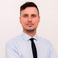Tomáš Vaňkát Email