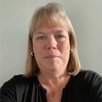 Fiona Livingstone Email & Phone Number