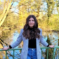 Janna Puls Email