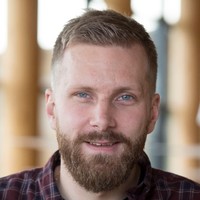 Daniel Magnusson Email