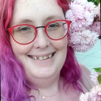 IN-HOME SUPPORT SERVICES, INC. Employee Chelsea Thomas's profile photo