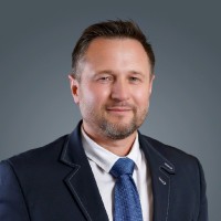 Rafał Głuszak Email