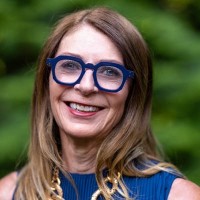 VeraCore Software Solutions, Inc. Employee Denise Lunden's profile photo