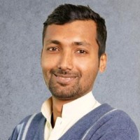QuantAxiom Employee Zubair Iftikhar's profile photo