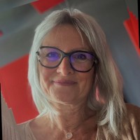 Orange Employee Christine Lauret's profile photo