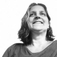 Elvira de Graaf Email