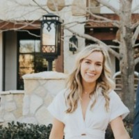 Thomas Edwards Group Employee Elise Kubie's profile photo