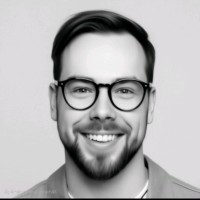 Robin Möller Email