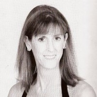 Seller / Buyer at ETSY.COM Employee Andie Matis's profile photo