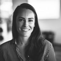 Email e telefono di Camille McNeal