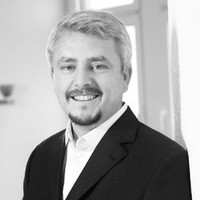 Kemal Arikan Email