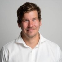 Roman Bartoš Email