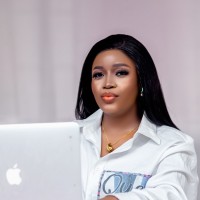 Caret Employee Romoke Ajoke's profile photo