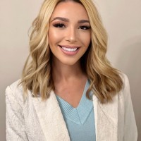 Microfiber Wholesale Employee Julia Brown's profile photo