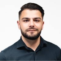 Autotrust Employee Yoran Hajiagha's profile photo