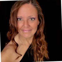 Collectable Employee Jennifer Huston's profile photo