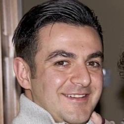 Blue Fire Leads Employee Avik Mkrtchian's profile photo