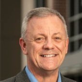  Employee Tom Roberts's profile photo