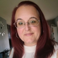 Tenant Shop Employee Stef Green's profile photo