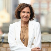 Forest Hills Financial Group Employee Diane Neustadt's profile photo