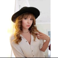 Alexandra Armstrong Email & Phone Number